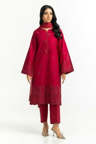 Step into Confidence this Eid with Gul Ahmed’s Festive Eid Collection 2025