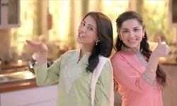 Ushna Shah & Yumna Zaidi endorse Lemon Max