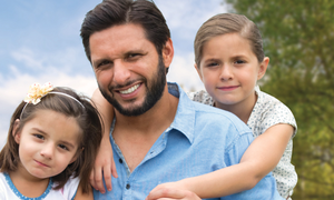 Shahid Afridi and daughters star in the new Meiji Big TVC