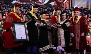 Sultana Siddiqui, President HUM Network, receives honorary degree