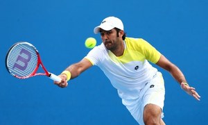 Aisam-ul-Haq wins the doubles event at ATP World Championship.
