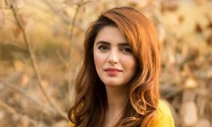 Momina Mustehsan Receives Criticism From Netizens After Her Post On ‘Feminism’