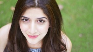 Mawra Hocane Stands in Solidarity with #StopChildSexAbuse