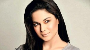 Veena Malik to Host Pakistan Star!