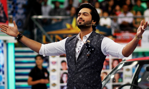Fahad Mustafa in Hot Water on Casually Taking #MeToo Movement as a Joke!