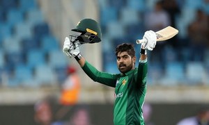 Haris Keeps Pakistan Afloat in World Cup 2019!