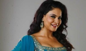 Veena Malik Working On A Song Dedicated To Kashmir