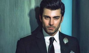 Fawad Khan Reveals His Views About The Much Loved Internet